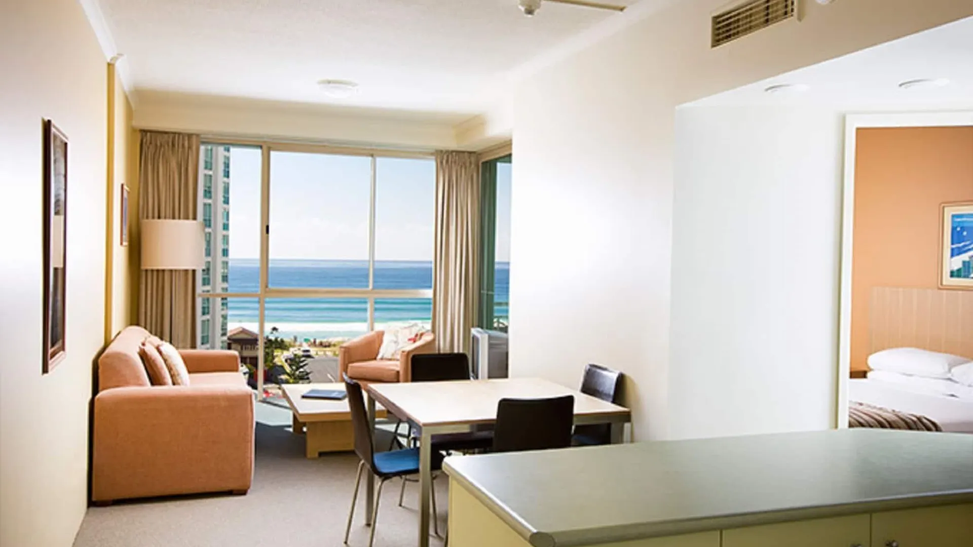 Maldives Resort Main Beach, Gold Coast Australie